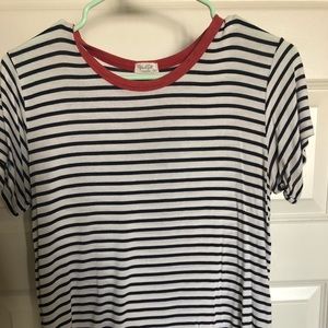 Navy and white striped tee with red collar